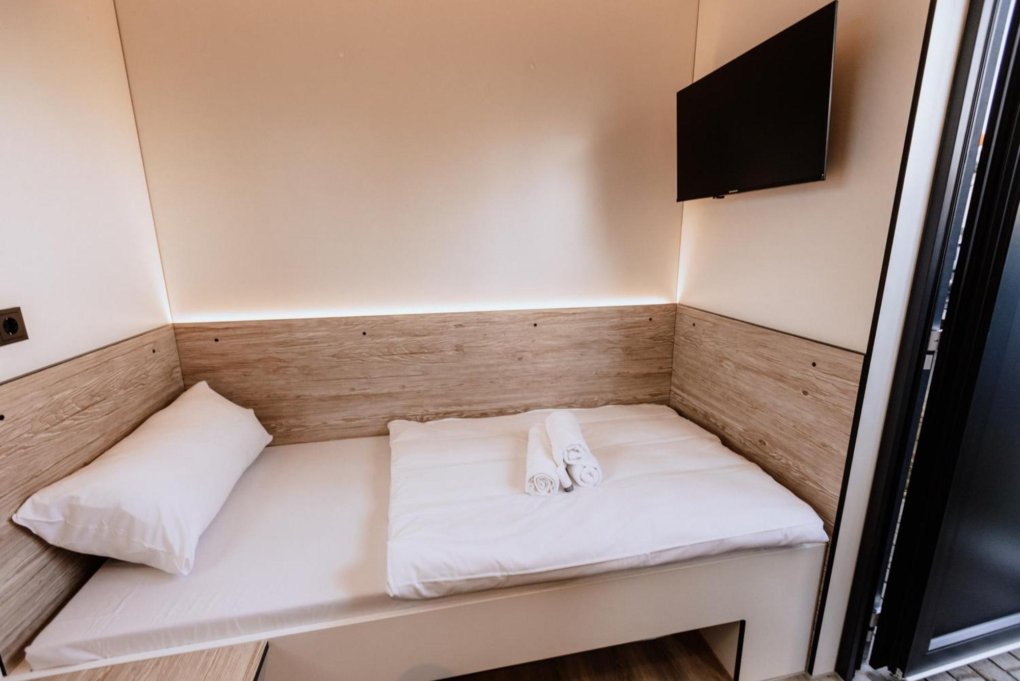 Roatel Busdorf A7 My-Roatel-Com Hotel Exterior photo
